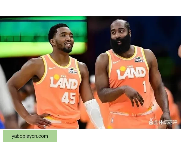 哈登轰36+9带领76人逆转公牛骑士双杀公牛米切尔缺阵失利